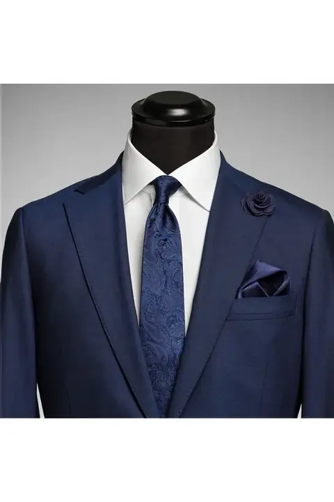 Harvest & Frost Giftbox Solid Paisley Tie