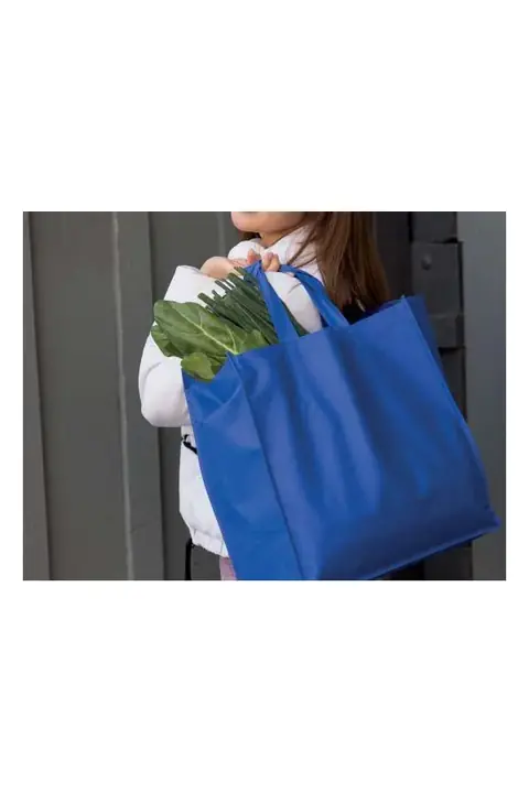Makito Collins · Bolsa de papel reciclado