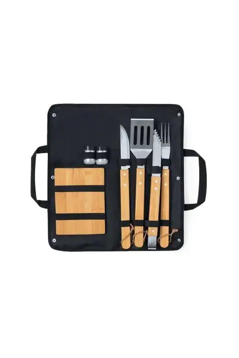 Makito Estrol · Set de barbacoa