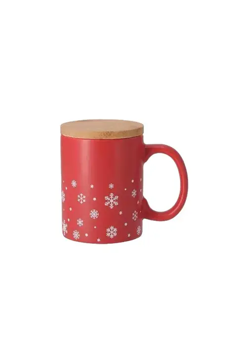Makito Helogran · Taza de cerámica y bambú