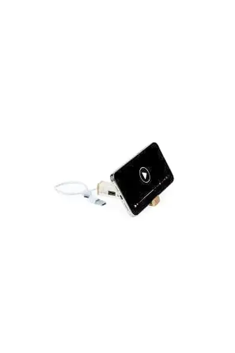 Makito Kartip · Hub USB de cartón reciclado