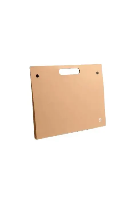 Makito Kelem · Carpeta de cartón con notas y bolígrafo