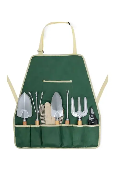 Makito Kuruma · Set de jardinería
