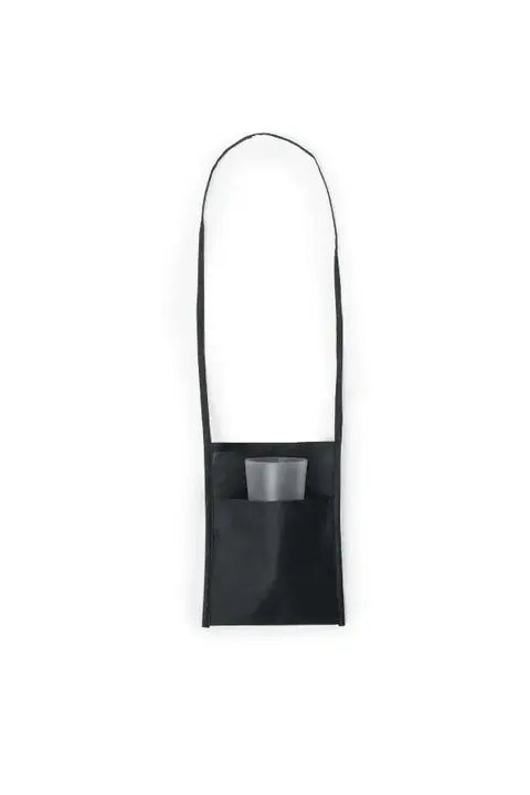 Makito Yobok · Portatodo de non-woven