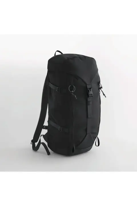Quadra Active Outdoor 30 litros · Mochila